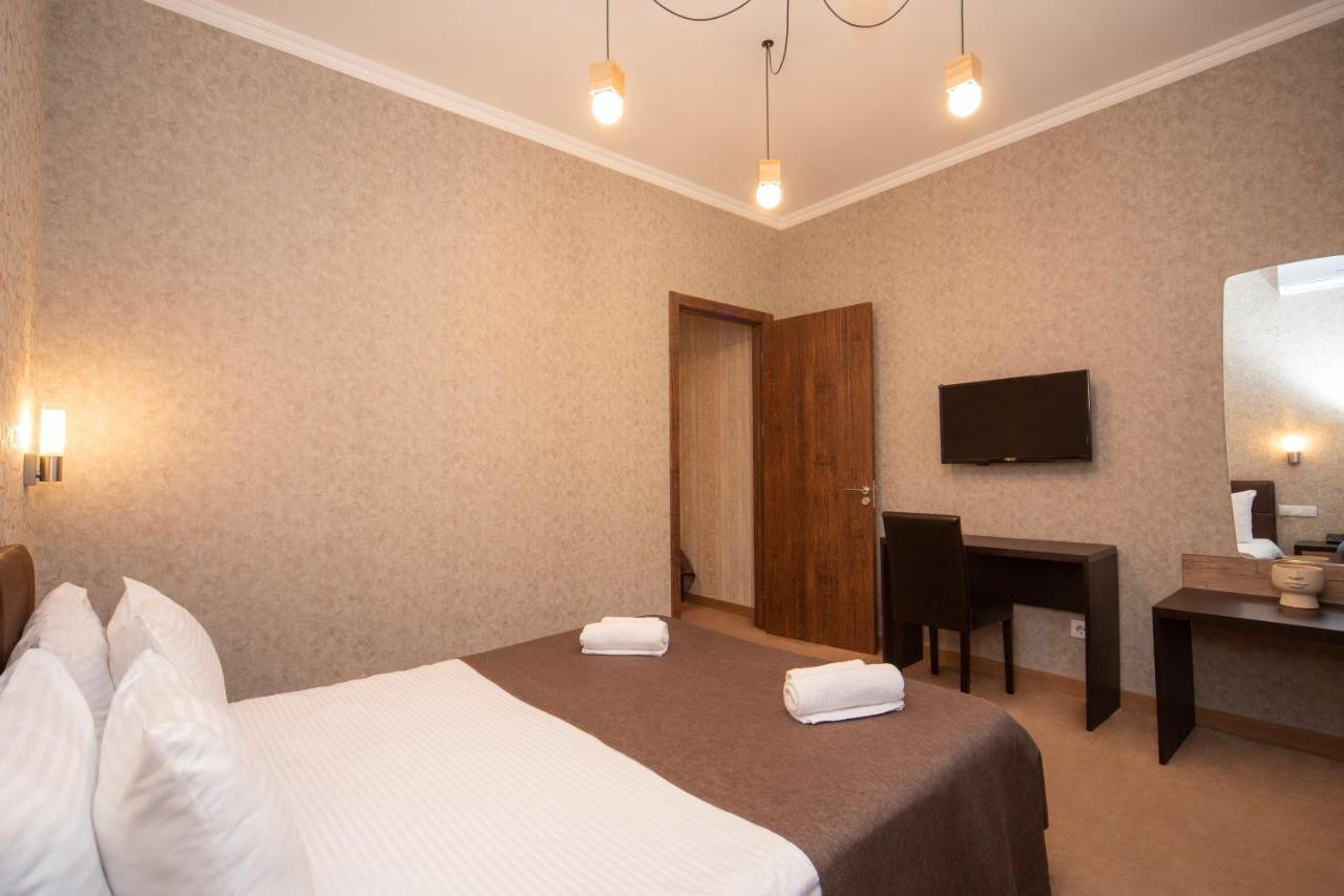 King David Hotel Tbilisi Esterno foto