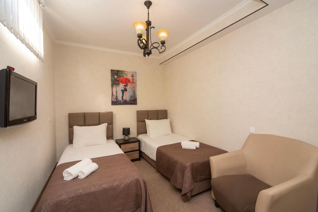 King David Hotel Tbilisi Esterno foto